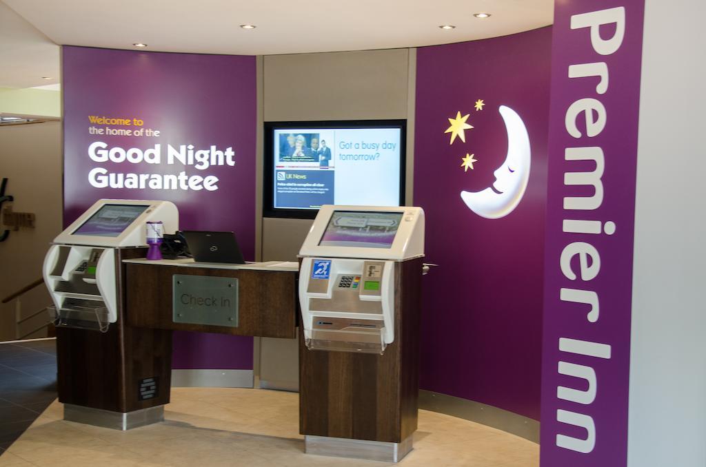 Premier Inn London Hammersmith Экстерьер фото