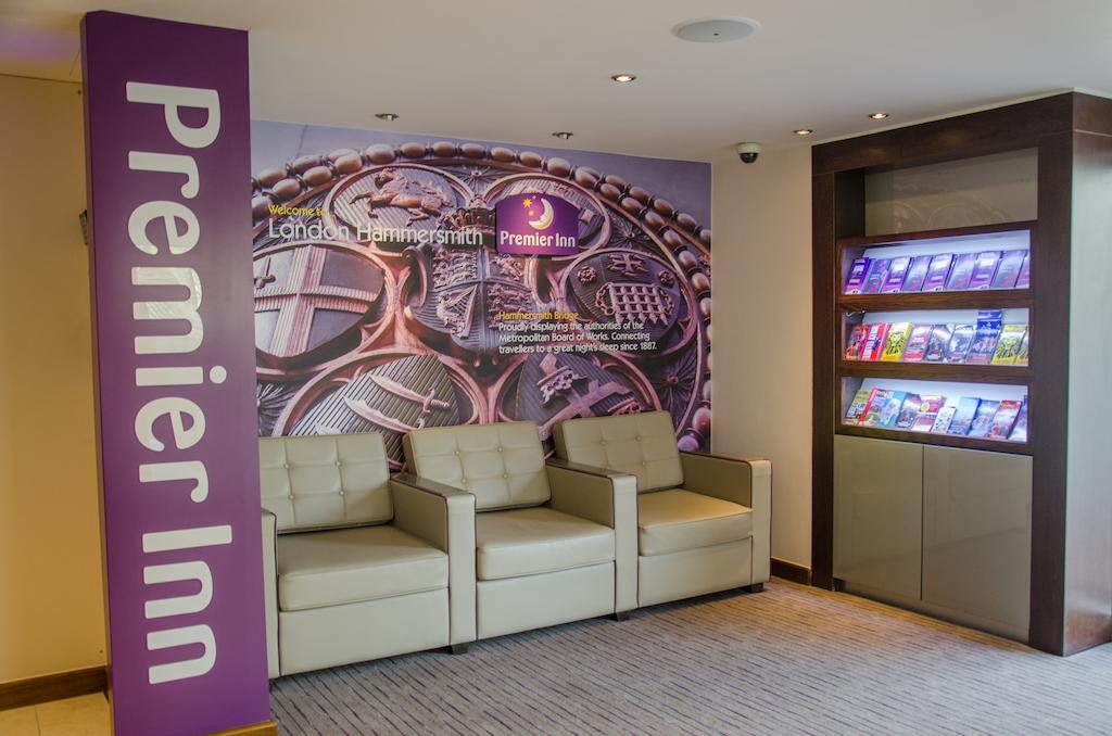 Premier Inn London Hammersmith Экстерьер фото